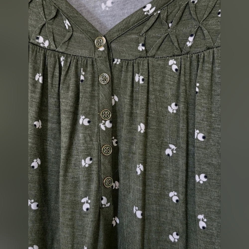 2X Kim Rogers Womans Olive Green 3/4 Sleeve V-Neck Popover Top - Picture 3 of 6